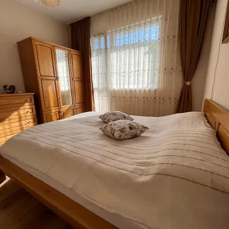 Acacia Apartamento Varna
