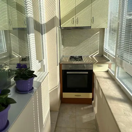 Acacia Apartment