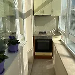 Acacia Apartment